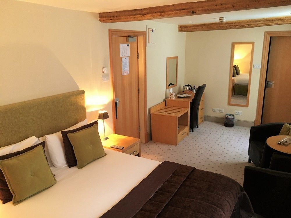The Highworth Hotel Swindon Eksteriør billede