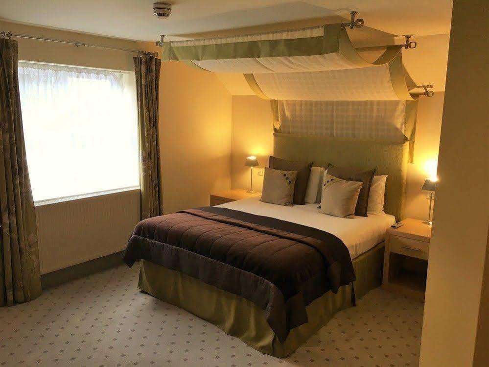 The Highworth Hotel Swindon Eksteriør billede