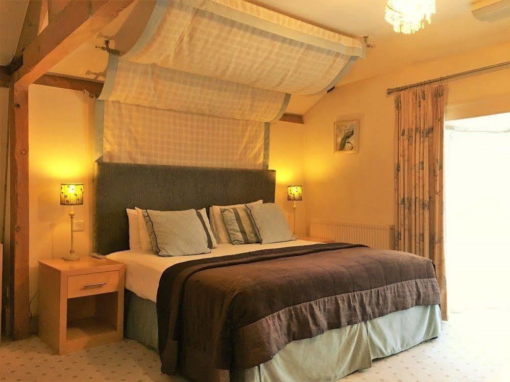 The Highworth Hotel Swindon Eksteriør billede