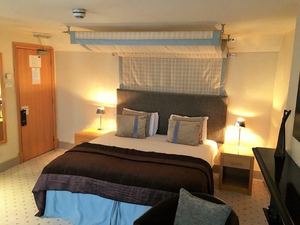 The Highworth Hotel Swindon Eksteriør billede