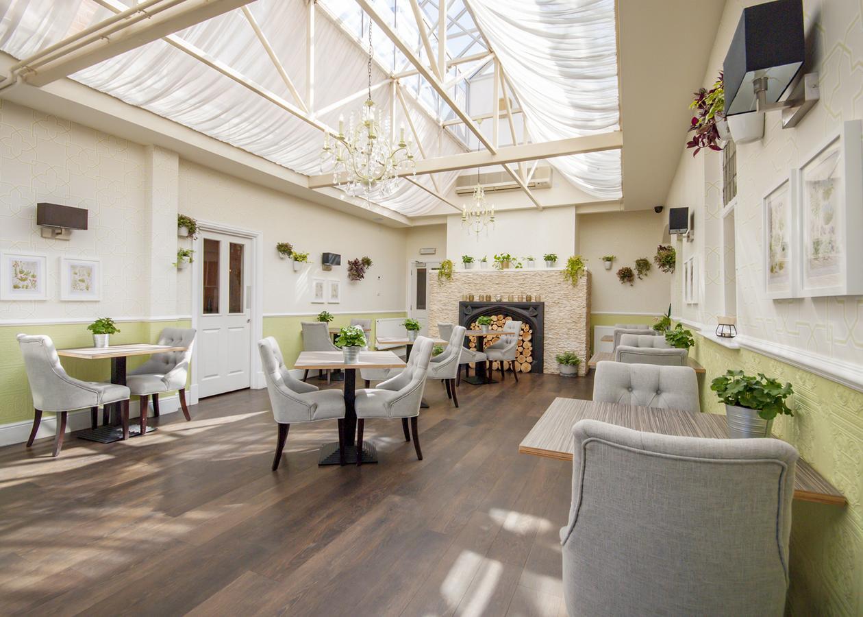 The Highworth Hotel Swindon Eksteriør billede